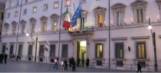 Dos policías heridos en un tiroteo frente a la sede del Gobierno
italiano