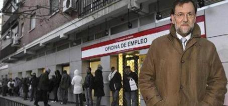 rajoy en-la-cola-del-paro
