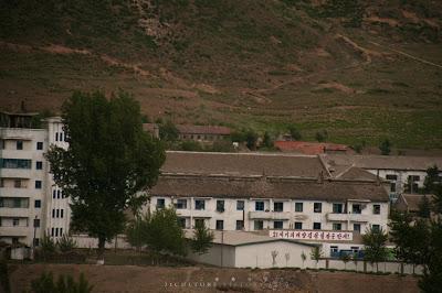 Desde el otro lado de la frontera