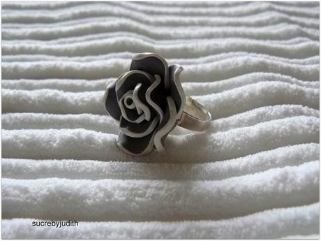 SOME JEWELRY SOME JEWELRY