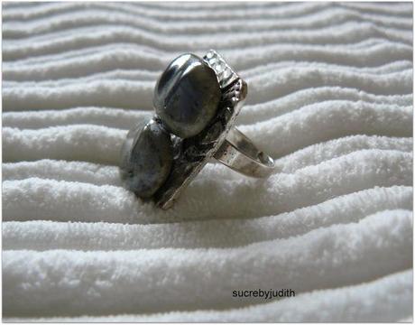 SOME JEWELRY SOME JEWELRY