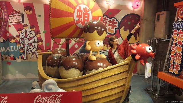 Paseo en Barco por el rio Sumida, Museo de cera en Odaiba y Takoyakis infinitos