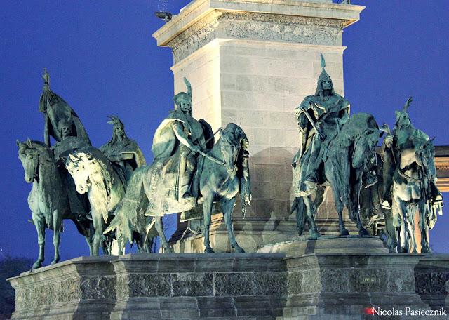 Crónicas de Budapest: Monumento a los caídos