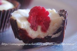 BOMBONES DE QUESO MASCARPONE Y CHOCOLATE BLANCO