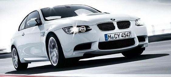 Automóvil BMW M3 Coupé e92 blanco