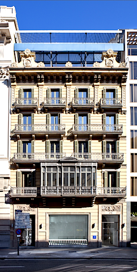 ROOM MATE Y SU NUEVA CHICA