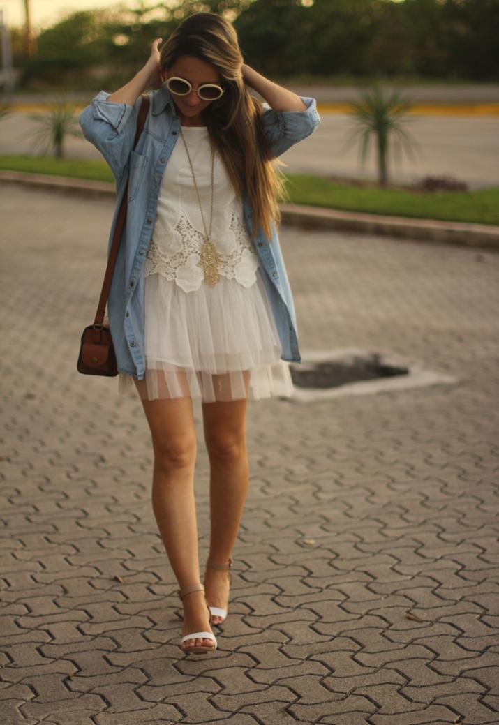 white boho dress Mónica Sors Mes Voyages à Paris Fashion blog, México (7)
