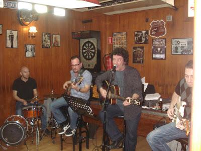 La Extraña Enfermedad de Sarah Perkins - Pub Alabama (Almería) - 28/04/2013