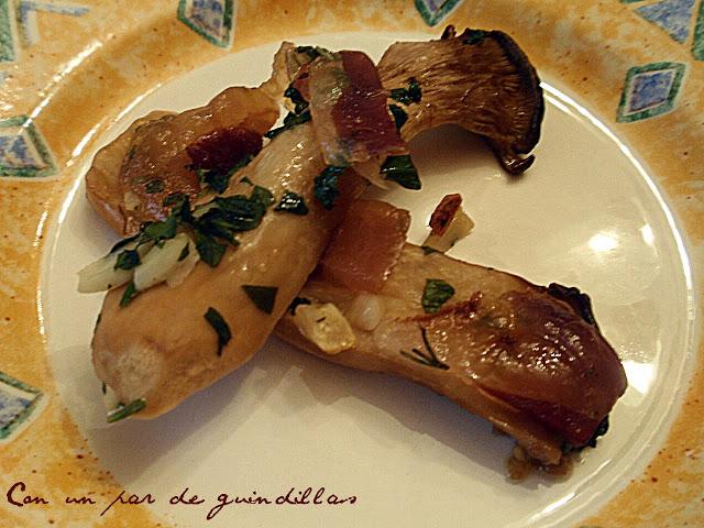 Boletus al horno con jamón