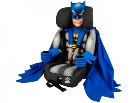 BATIASIENTO Nuevo ‘Batiasiento’, Batman cuida a tu pequeño dentro del coche