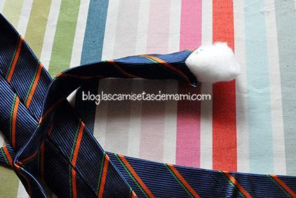 12 meses 12 retos: Una serpiente hecha con corbata serpiente-corbata-9