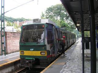 Tren de la Costa, Buenos Aires, Argentina, vuelta al mundo, round the world, La vuelta al mundo de Asun y Ricardo