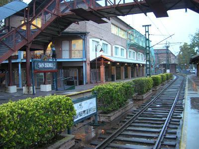 Estación de San Isidro, Tren de la Costa, Argentina, vuelta al mundo, round the world, La vuelta al mundo de Asun y Ricardo