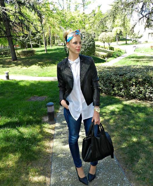 Pañuelo en la cabeza