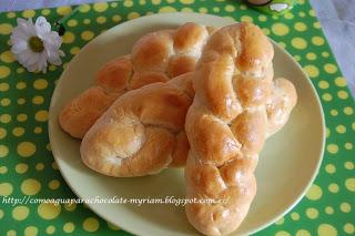 TRENZAS DE PAN DE LECHE.