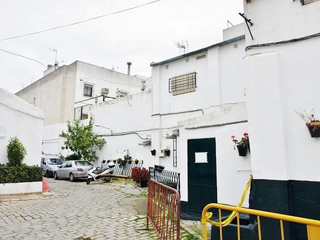 El Patio de los Artesanos de la Plaza del Pelícano.