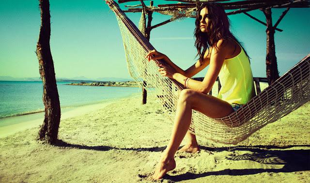 Stradivarius Lookbook Verano 2.013