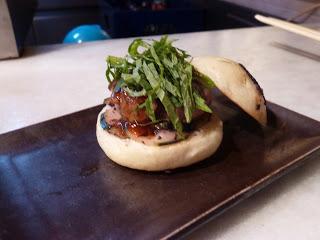 Dos Palillos - Tapeando comida asiática