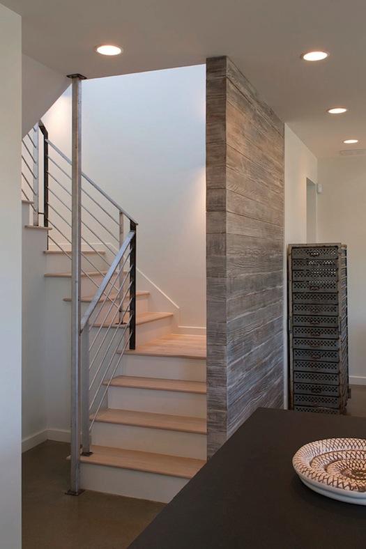 Una casa junto al río en las afueras de Austin, TX