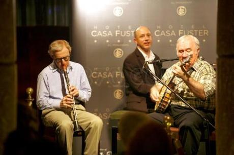 BARCELONA ...CASA FUSTER, DE LLUÍS DOMENCH I MONTANER 1849-1923...Y EL CAFÉ VIENÉS JAZZ CLUB...1-05-2013... BARCELONA ...CASA FUSTER, DE LLUÍS DOMENCH I MONTANER 1849-1923...Y EL CAFÉ VIENÉS JAZZ CLUB...1-05-2013...