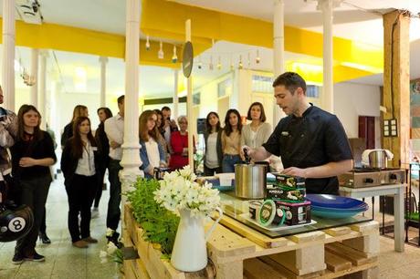 Apoyando a los creadores y emprendedores artesanos