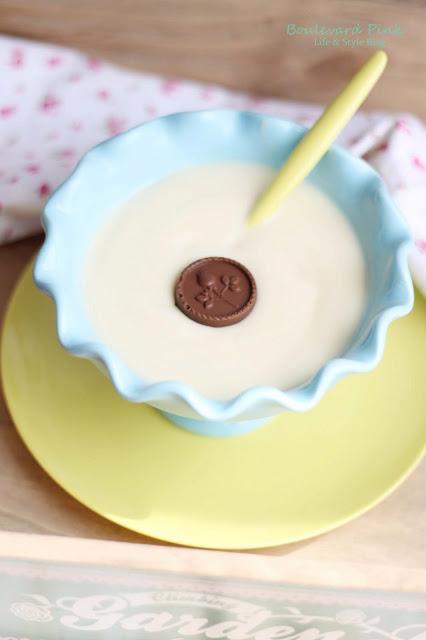 Natillas caseras con medallon de chocolate …Doble sabor