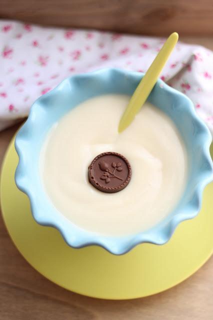 Natillas caseras con medallon de chocolate …Doble sabor