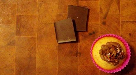 un par de onzas de chocolate