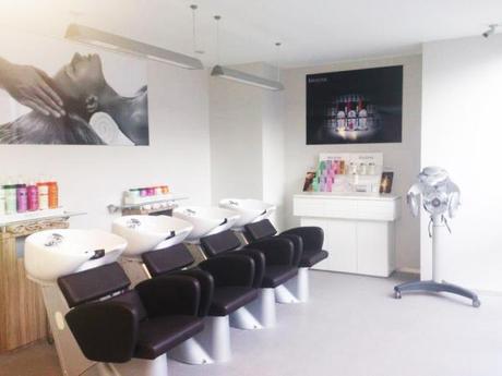 64655_518721148158835_1261135117_n