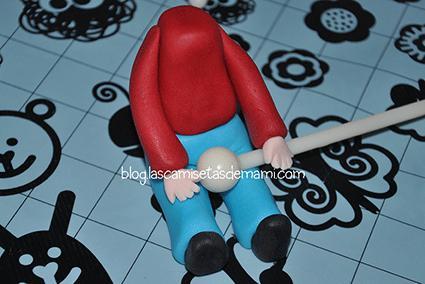 Como modelar una muñeca con fondant modelar-muneca-fondant-24