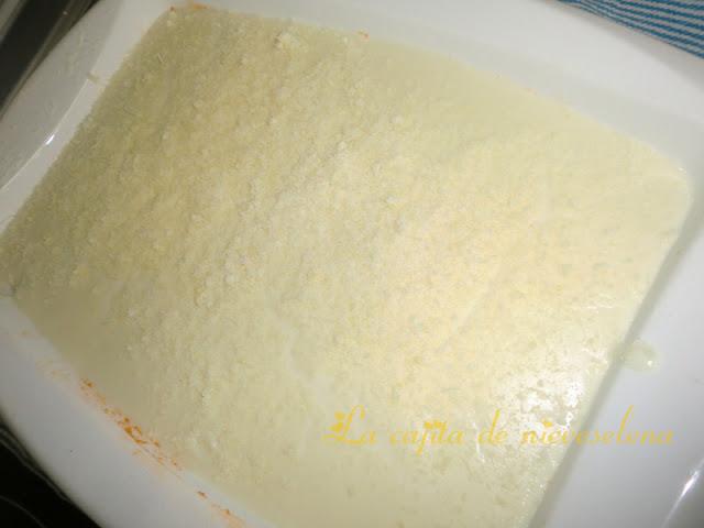 Canelones de atún con bechamel fina