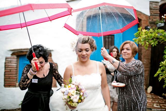 I do: con lluvia o sin ella... qué pequeño es el mundo!