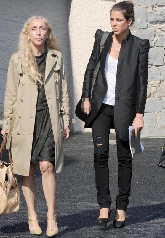 285956-charlotte-casiraghi-et-franca-sozzani-637x0-4