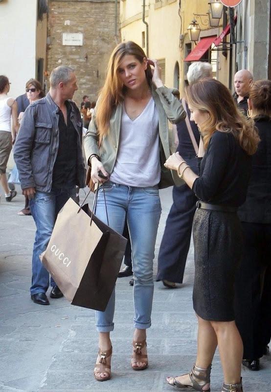 680_Charlotte Casiraghi arrives at the airport-3fb7eee1d46bafd94ec487ba51197a0a