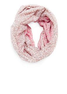 Pañuelos en la cabeza, tendencia primavera-verano.