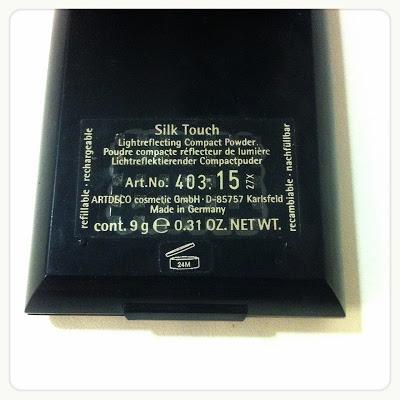 Silk Touch compact powder de ARTDECO