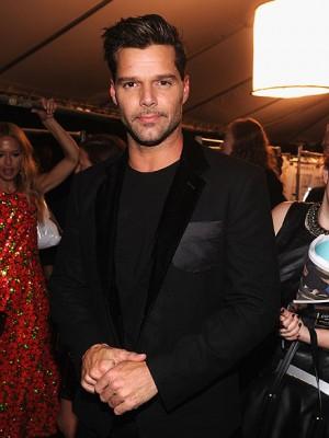 Ricky Martín apoya caminata contra la homofobia en Puerto Rico