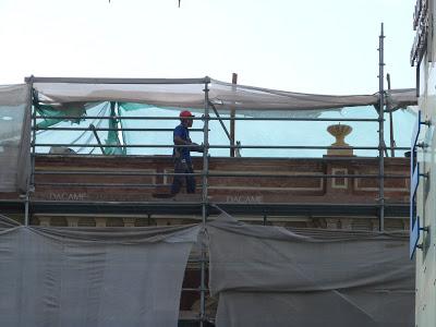 Casa Goycolea, peto de coronación, Making-of