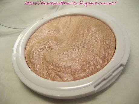 MUA - Undress your skin Shimmer Highlighter