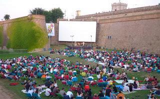 Picnics, conciertos y películas en el castillo