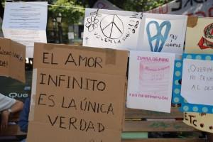 UN POQUITO DE POR FAVOR!!! (y III)