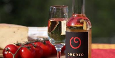 Primer vino de tomate...