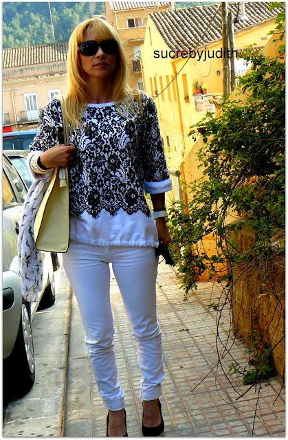 Denny Rose Sweatshirt