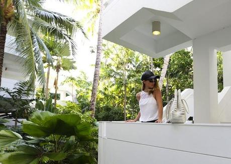 PONTE LA GORRA / PUT THE BASEBALL CAP ON