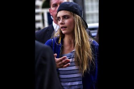 PONTE LA GORRA / PUT THE BASEBALL CAP ON