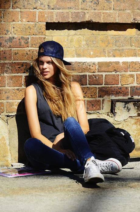 PONTE LA GORRA / PUT THE BASEBALL CAP ON