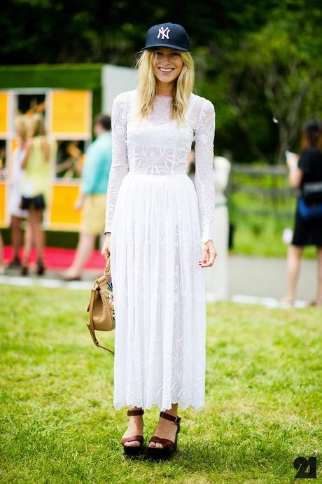 PONTE LA GORRA / PUT THE BASEBALL CAP ON