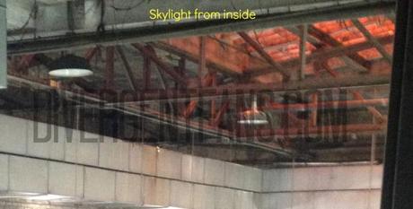 Exclusiva en Español: Comedor de Osadía encontrado dentro del set