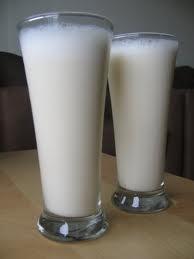 lassi Dos recetas de cocina hindú ayurvédica a base de yogur