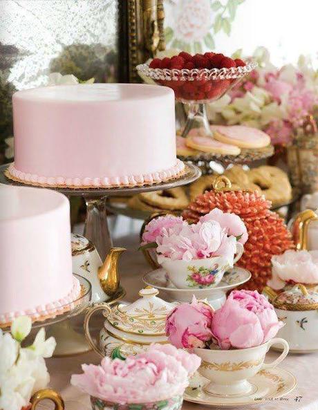 Hello Sunday 581914_10151574999853833_1838283684_n